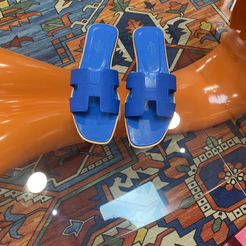 Hermes Slippers